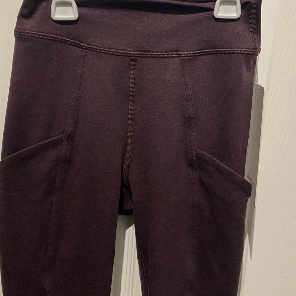 Brown Stretchy Leggings with Elastic Waistband